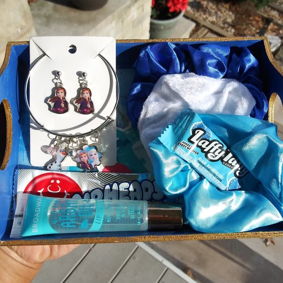 "Frozen" Accessory Tray Bundle - Picture 2 of 6